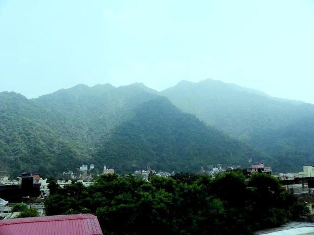 Hotel Laxmi Palace Rishikesh Room photo